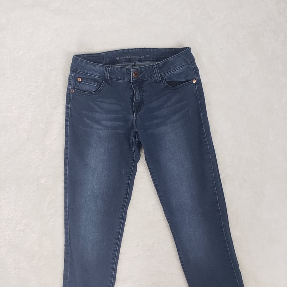 Celebrity Pink Jeans - Picture 2 of 7